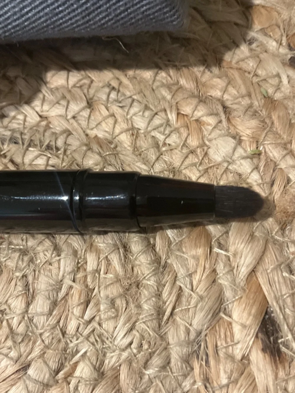 CHANEL N°201 Retractable Dual-Ended Eye Contouring Makeup Brush-NWOB!